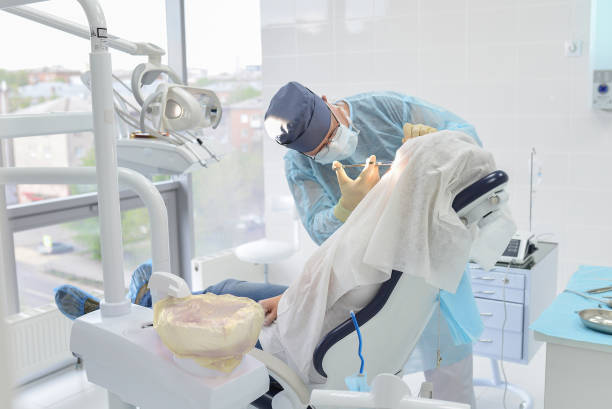 Best Emergency Dental Care for Broken or Chipped Teeth in Bratenahl, OH